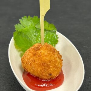 Croquettes de risotto fondant / coulis de tomates aux herbes